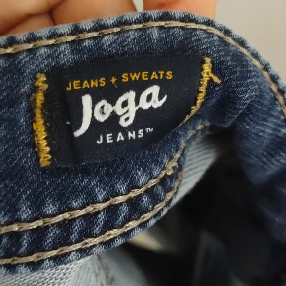 Silver Jeans - Suki Mid Pencil Skinny Shorts size 27 - Picture 9 of 10